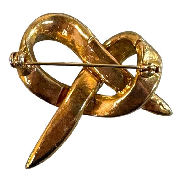 Vintage Gold Tone Ribbon Pretzel Brooch Baguette Rhinestones & Crystals Clear - Picture 2 of 4
